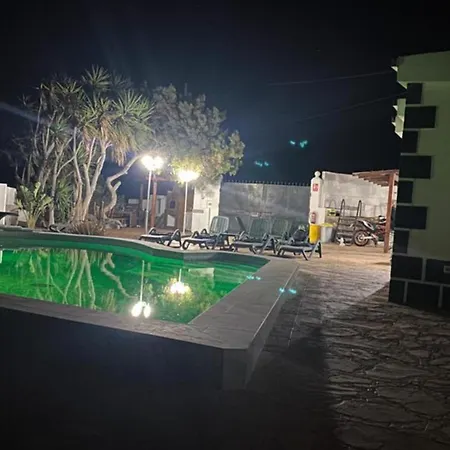 Acogedor 6 Con Piscina Y Bbq 3* Icor